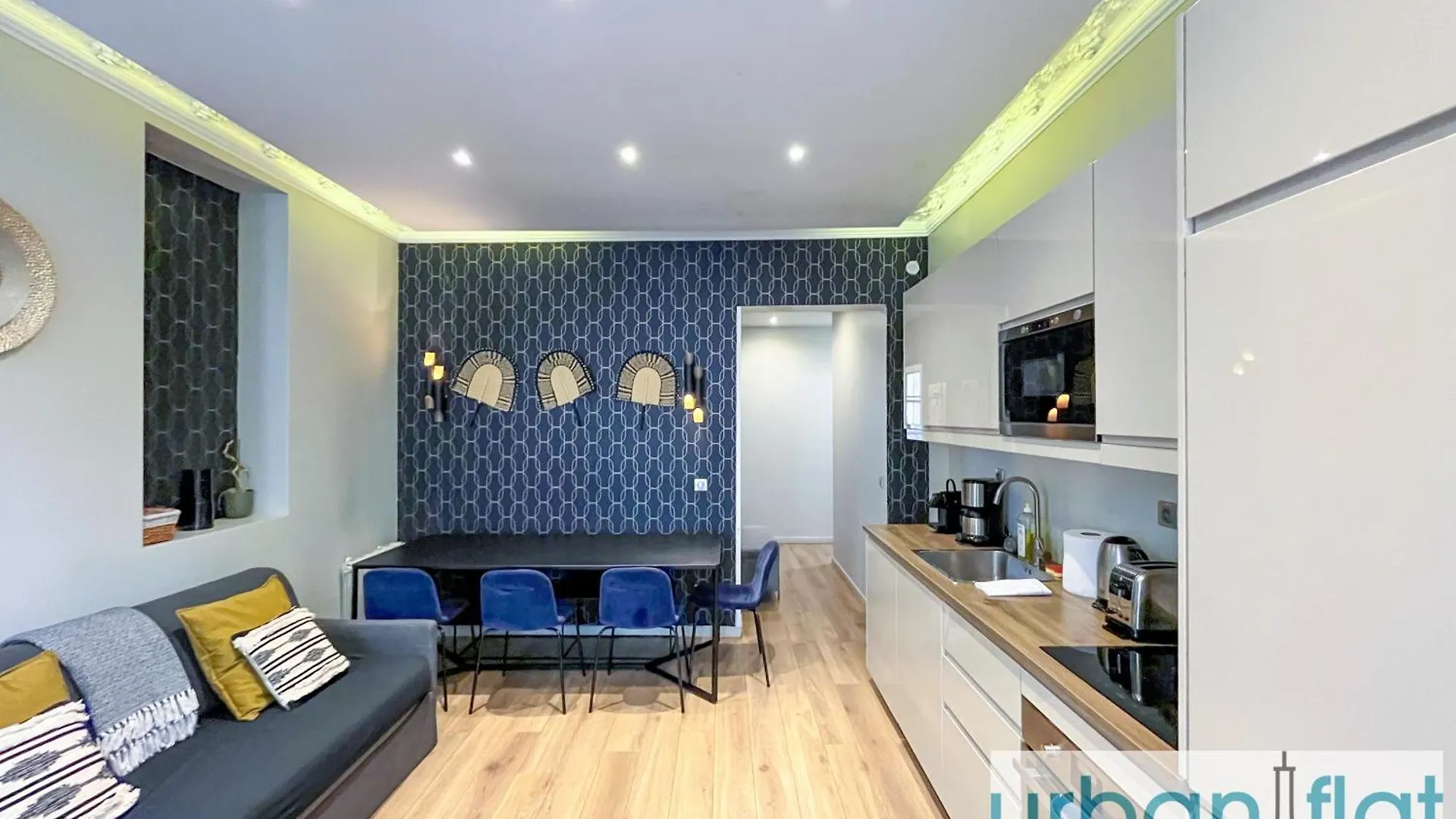 Apartment Urban Flat 61 - Pretty 3 Bedrooms In Center Of Paris
